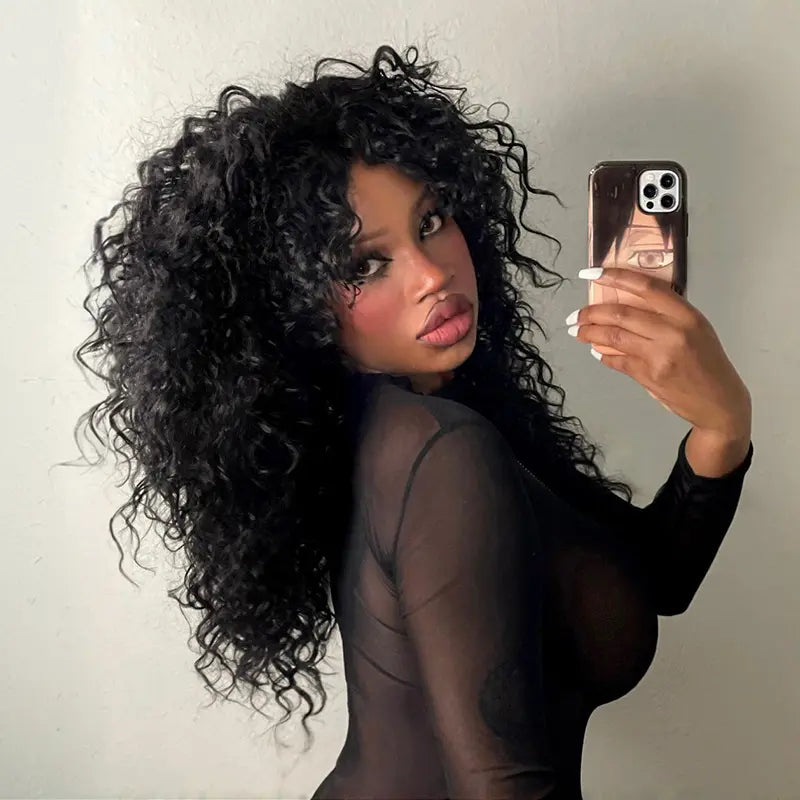 Big Volume Curly Wig with Bangs, Shaggy Layered Waves, Natural-Looking Hair for Daily Wear, Party & Cosplay